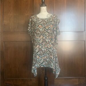 Attitudes by Renee Brown and Blue Patterned Tunic